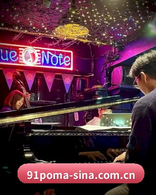 下一代饭圈生态 - 构建下一代泛娱乐吃瓜生态,AI智能推荐引擎帮您精准追踪对家黑料与自家爱豆的绝美高光时刻。